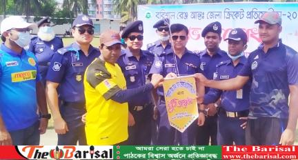 শারীরীক ও মানসিক বিকাশে খেলাধুলা গুরুত্বপূর্ণ ভূমিকা পালন করে: পুলিশ সুপার সাইফুল ইসলাম