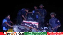 বরগুনার বিষখালী নদীতে গোলাগুলি, বিপুল পরিমান অস্ত্র জব্দ