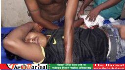 হিজলায় বোমা বানাতে গিয়ে উড়ে গেল যুবকের হাতের কব্জি