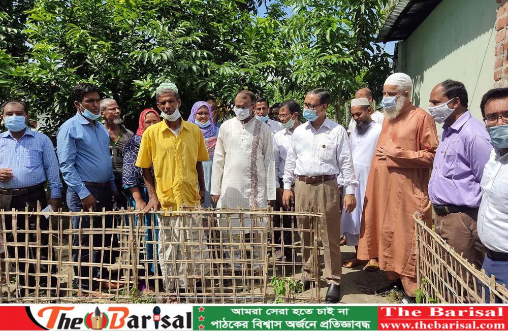 নলছিটিতে পারিবারিক পুষ্টি বাগান করে চাহিদা পূরণ করছে নারীরা