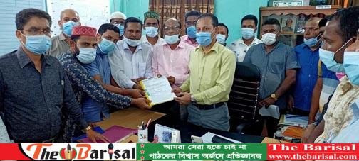 পটুয়াখালীতে স্বাস্থ্য পরিদর্শক ও স্বাস্থ্য সহকারীদের স্মারকলিপি পেশ