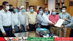 কৃষি অফিসারকে মারধর ঘটনার বিচার দাবীতে পটুয়াখালী ডিপ্লোমা কৃষিবিদদের স্মারকলিপি