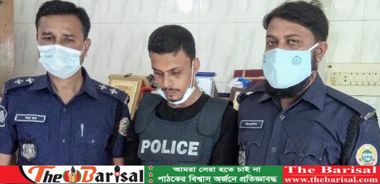 বরিশালে বিশ্বনবীকে নিয়ে কটূক্তি করায় হিন্দু যুবক গ্রেপ্তার