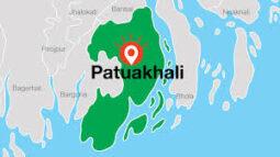 পটুয়াখালীতে দুগ্রুপের সংঘর্ষে আহত ২০