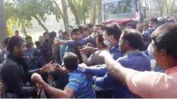 ভোলায় অটোরিকশা যাত্রী নিহত/ বাস শ্রমিক-জনতা সংঘর্ষ: আহত ১০