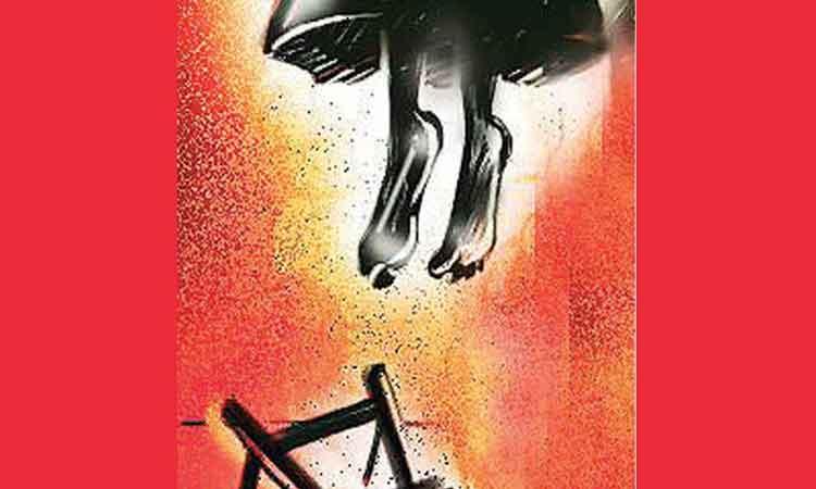 বাউফলে গৃহবধুর ঝুলন্ত  লাশ উদ্ধার