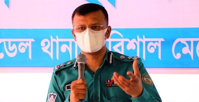 অপরাধীদের যে পরিচয় থাকুক না কেন, কাউকে ছাড় দেওয়া হবে না: পুলিশ কমিশনার