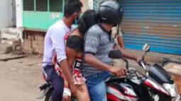 অ্যাম্বুলেন্স মেলেনি, মোটরসাইকেলে মায়ের লাশ নিয়ে শ্মশানে ছেলে