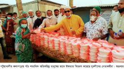 কলাপাড়ায় অতিদরিদ্র মানুষের মাঝে ইফতার বিতরণ করেছে যুবলীগ