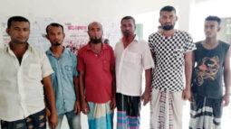 গৌরনদীর বেঁদে পল্লী থেকে ১৬ জন গ্রেপ্তার
