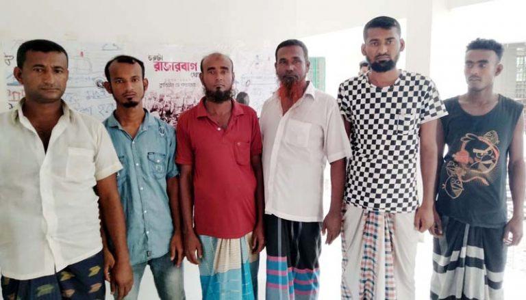 গৌরনদীর বেঁদে পল্লী থেকে ১৬ জন গ্রেপ্তার