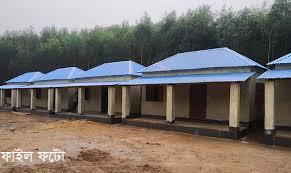 সরকারি ঘর নিজের বোনের নামে বরাদ্দ ॥ ব্যবস্থা নিচ্ছে বানারীপাড়া উপজেলা প্রশাসন