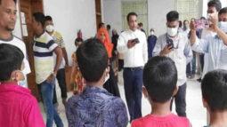 বাকেরগঞ্জের ওসিসহ কর্মকর্তাদের বিরুদ্ধে ব্যবস্থা নেওয়ার রায় স্থগিত
