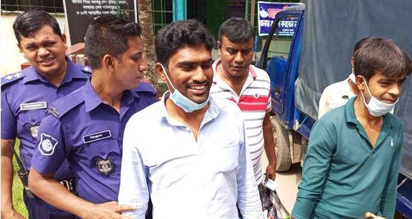 পিওন থেকে ‘শিশু বিশেষজ্ঞ’! অপচিকিৎসায় শিশুর মৃত্যু