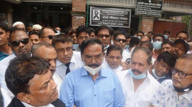 বরিশাল সাইবার ট্রাইব্যুনালে মেজর হাফিজের জামিন