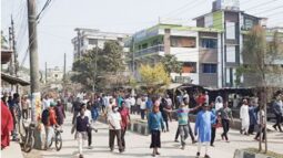 পটুয়াখালীতে বিএনপির সমাবেশে হামলা, আহত ৫