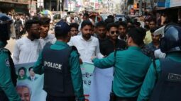 বরিশালে পুলিশি বাধা উপেক্ষা করে ছাত্রদলের বিক্ষোভ