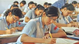 মাধ্যমিকে দিনে ক্লাস হবে সাতটি, বৃহস্পতিবার পূর্ণ দিবস ক্লাস