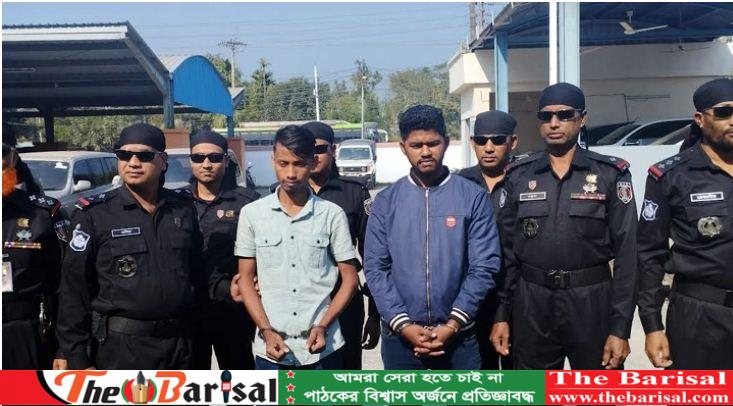 অশ্লীল ছবি-ভিডিও করে ব্ল্যাকমেইল, তরুণীসহ আটক ৩