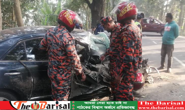 গৌরনদীতে বাস-প্রাইভেটকার সংঘর্ষে আহত-২