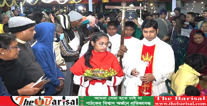 বরিশালে উৎসবমুখর পরিবেশে ‘বড়দিন’ উদযাপন