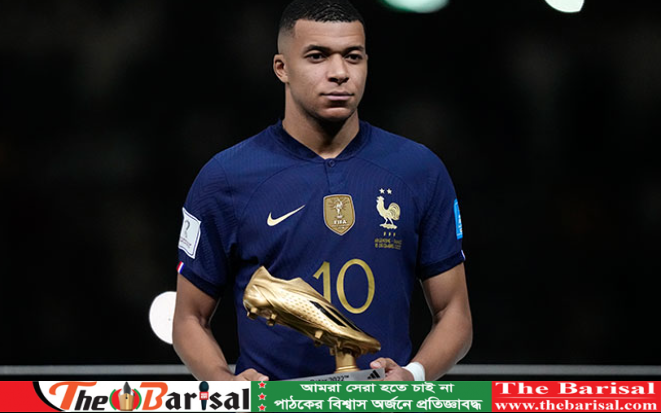 হ্যাটট্রিকের রেকর্ড ভেঙেও ট্র্যাজিক নায়ক এমবাপ্পে
