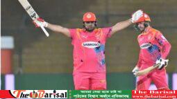 বিপিএল খেলতে এসেই পাকিস্তানি তারকার সেঞ্চুরি