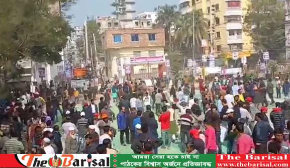 ফরিদপুরে বিএনপির গণঅবস্থানে হামলা, আহত ৫০