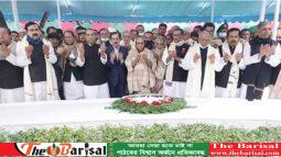 নতুন কমিটির নেতাদের নিয়ে বঙ্গবন্ধুর সমাধিতে প্রধানমন্ত্রীর শ্রদ্ধা