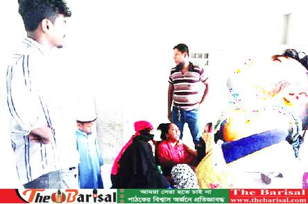 বরিশালে ‘প্রেমিকাকে’ ভিডিও কলে রেখে ফুটবলারের আত্মহত্যা