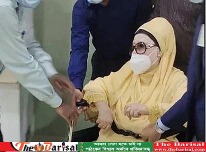 খালেদা জিয়ার বিদেশে চিকিৎসার আবেদনে আইন মন্ত্রণালয়ের ‘না’