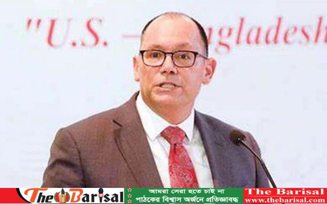 ছুটি শেষে ঢাকায় ফিরলেন পিটার হাস