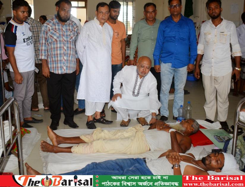 মেহেন্দিগঞ্জ’র ওয়ার্ড বিএনপি সভাপতি সহ ৩ জনকে কুপিয়ে ও পিটিয়ে আহত