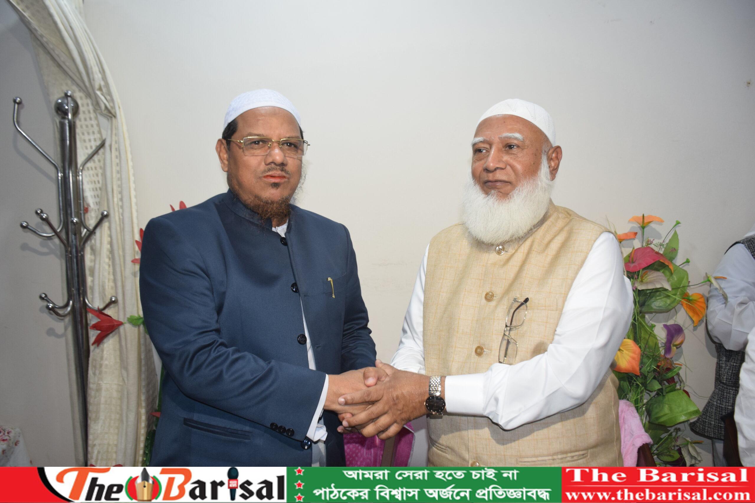চমক নিয়ে চরমোনাই পীরের সঙ্গে সাক্ষাৎ করলেন জামায়াতের আমির